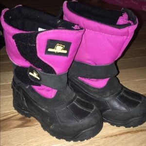 Snow Boots